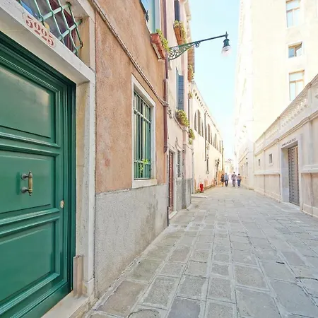 Dolcevita N 111 * Venise